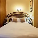 Saint Etienne Hotel *