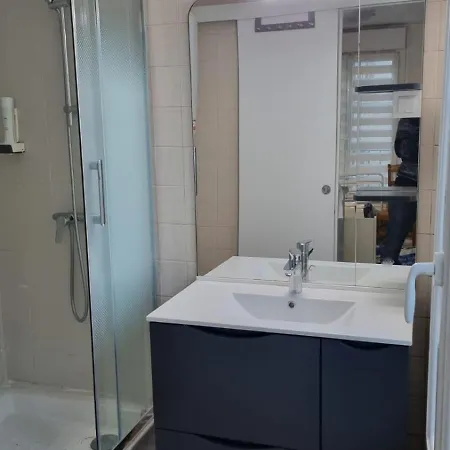 Отель Saint Etienne *