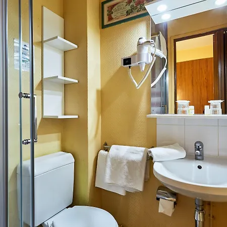 Saint Etienne Otel