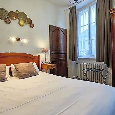 Otel Saint Etienne Caen