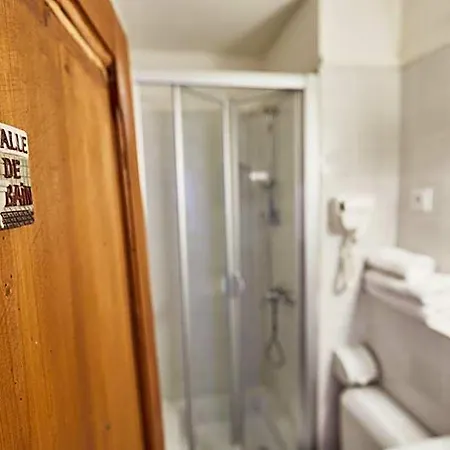 Otel Saint Etienne Caen