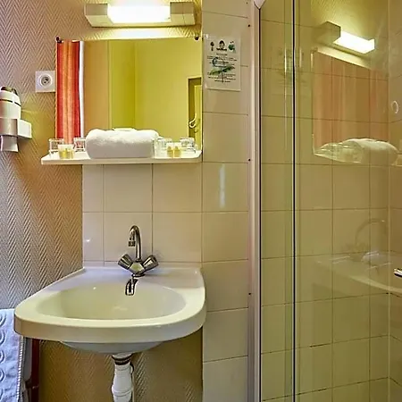 Saint Etienne Hotel *