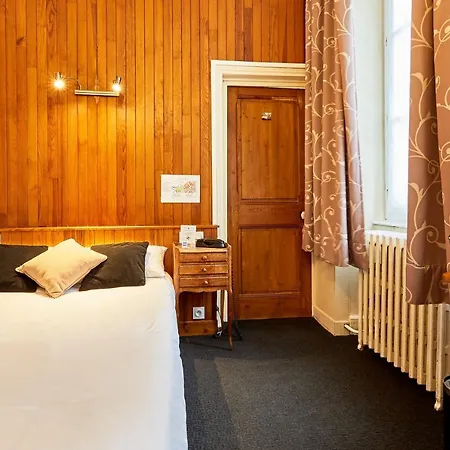 Saint Etienne Hotel *