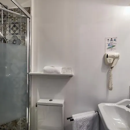 Otel Saint Etienne *